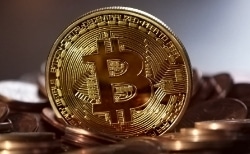 gold bitcoin